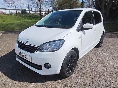 Used Skoda Citigo Colour Edition 60 HP (44 kW) 2016 White Hatchback