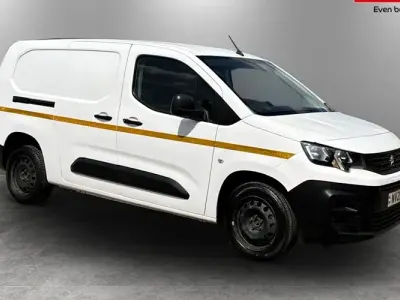 Used Peugeot Partner 102 HP (75 kW) 2021 White MPV