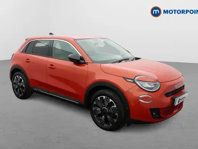 Używany Fiat 600 La Prima 114 kW (156 KM) 2024 Pomarańczowy SUV