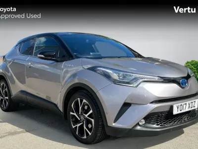 Używany Toyota C-HR 122 KM (89 kW) 2017 Srebrny SUV