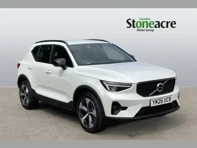 New Volvo XC40 Plus 161 HP (118 kW) 2026 White SUV