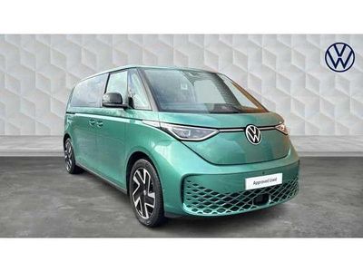 Green Used 2025 VW ID. Buzz Pro MPV | £52,000 (Expensive)