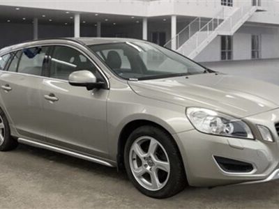 used Volvo V60 1.6D DRIVE SE 115 **FULL SERVICE HISTORY**AMAZING MPG AND ONLY £35 YEAR ROAD TAX** Estate