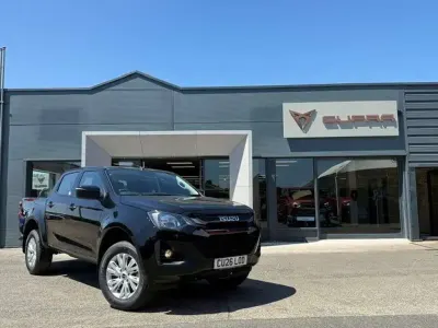 New Isuzu D-Max 2026 Black Pickup
