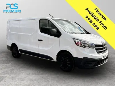 Used Renault Trafic Business 128 HP (94 kW) 2022 Glacier white