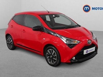 Used Toyota Aygo Trend 72 HP (52 kW) 2021 Red Hatchback