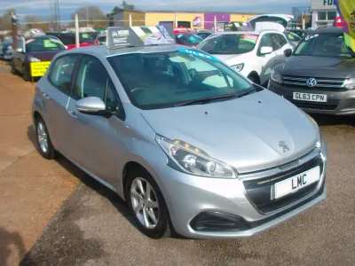 Used Peugeot 208 Active 2015 Silver Hatchback