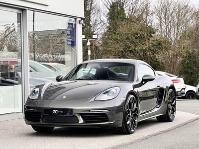 Porsche 718 Cayman