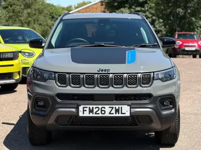 New Jeep Compass Trailhawk 237 HP (174 kW) 2026 Grey SUV