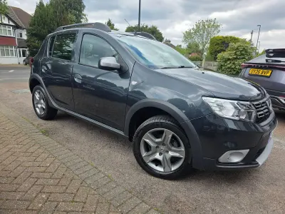 Used Dacia Sandero Essentiel 90 HP (66 kW) 2018 Grey Hatchback