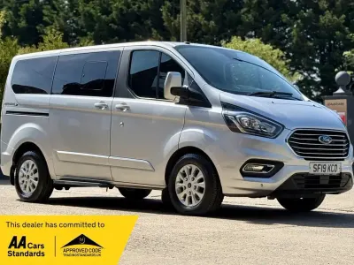 Used Ford Tourneo Custom Titanium X 2019 Silver Van
