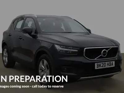 Usado Volvo XC40 Momentum 190 HP (139 kW) 2020 Preto SUV