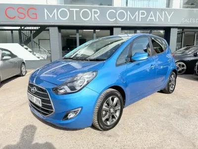 Used Hyundai ix20 SE 90 HP (66 kW) 2017 Blue Hatchback