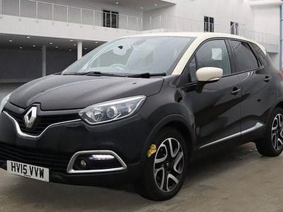 Used Renault Captur Dynamique 90 HP (66 kW) 2015 Black/cream SUV