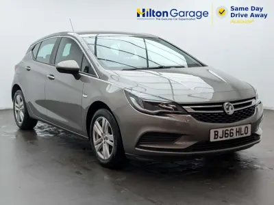 Second-hand Vauxhall Astra Design Edition 150 CP (110 kW) 2016 Gri Hatchback