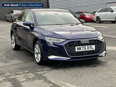 Usado Audi A3 e-tron Sport 200 CV (147 kW) 2025 Azul Utilitario