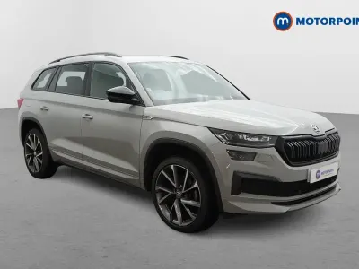 Begagnad Skoda Kodiaq SportLine 2022 Grå SUV