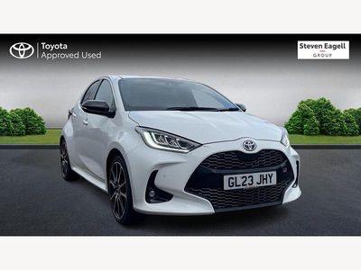 Used Toyota Yaris Hybrid Sport 114 HP (83 kW) 2023 White Hatchback