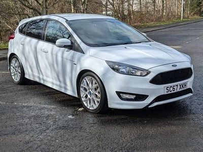 Used Ford Focus ST-Line 140 HP (102 kW) 2018 White Hatchback
