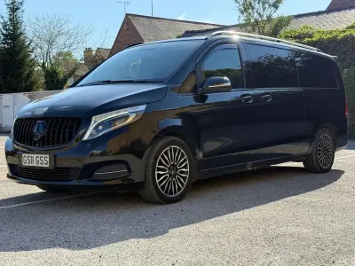 Usado Mercedes V250 2015 Preto Monovolume