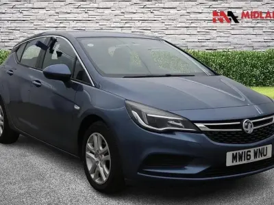 Used Vauxhall Astra 2016 Blue Hatchback