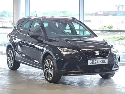 Używany Seat Arona FR Sport 115 KM (84 kW) 2024 Czarny SUV