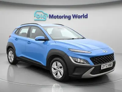 Gebraucht Hyundai Kona SE 141 PS (103 kW) 2022 Blau SUV