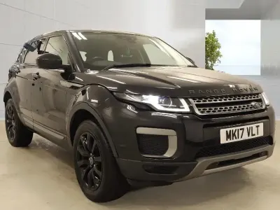 Used Land Rover Range Rover evoque SE 2017 Black Estate