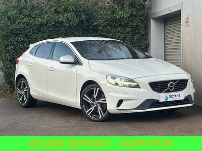 Used Volvo V40 R-Design Pro 152 HP (111 kW) 2018 Ice white Hatchback