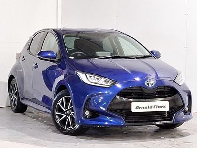 Used Toyota Yaris Hybrid Design 116 HP (85 kW) 2023 Blue Hatchback