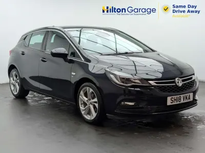 Second-hand Vauxhall Astra SRi 150 CP (110 kW) 2018 Albastru Hatchback
