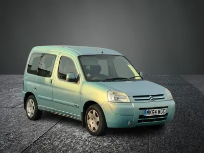 Usado Citroën Berlingo 110 CV (80 kW) 2004 Azul Monovolumen