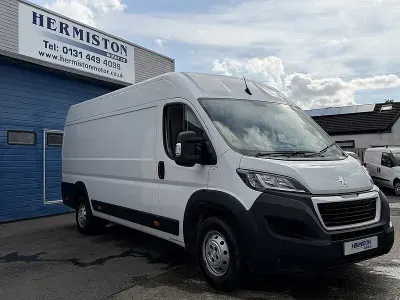 Used Peugeot Boxer Premium 140 HP (102 kW) 2023 White Van