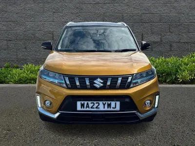 Gebraucht Suzuki Vitara SZ5 116 PS (85 kW) 2022 Gelb SUV