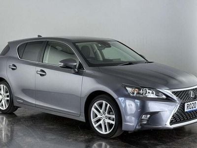 Lexus CT200h