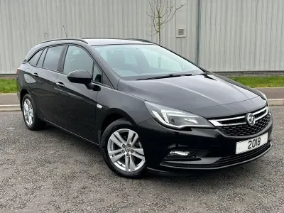 Used Vauxhall Astra Design Edition 110 HP (80 kW) 2018 Black Hatchback