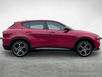 Red Used 2023 Alfa Romeo Tonale Veloce SUV | £25,795 (Fair price)
