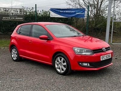 Used VW Polo Edition 60 HP (44 kW) 2013 Red Hatchback