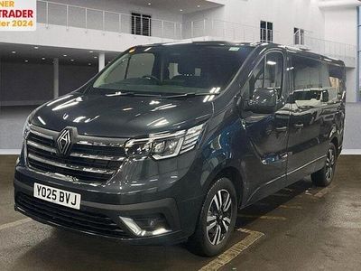 Grey Used 2025 Renault Trafic MPV | £28,994 (Expensive)