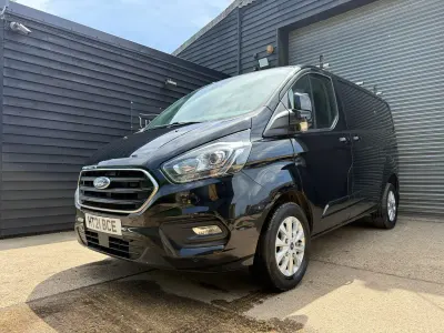 Used Ford Transit Custom Limited 130 HP (95 kW) 2021 Black Van
