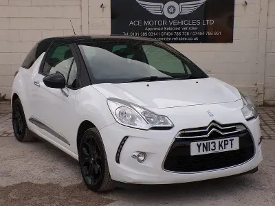 Used Citroën DS3 2013 White Hatchback