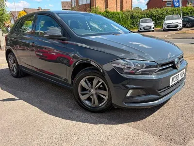 Used VW Polo SE 65 HP (47 kW) 2018 Silver Hatchback