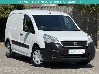 Used Peugeot Partner 2018 White
