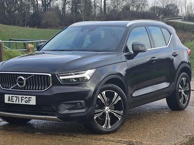 Usado Volvo XC40 Inscription 190 CV (139 kW) 2022 Negro SUV