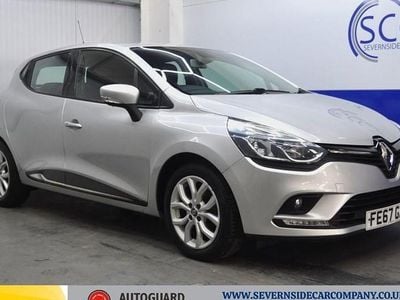 Used Renault Clio IV Dynamique 75 HP (55 kW) 2017 Silver Hatchback