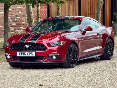 Used Ford Mustang 317 HP (233 kW) 2016 Red Coupe