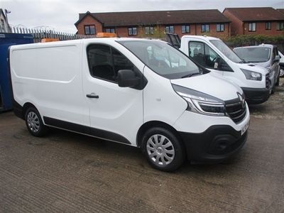 used Renault Trafic 2.0 SL30 BUSINESS ENERGY DCI 120 BHP EURO 6, SAT NAV, A / C , REVERSE CAMERA , FINANCE AVAILABLE