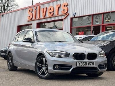 Used BMW 118 Sport Line 136 HP (100 kW) 2018 Silver Hatchback