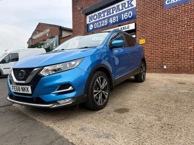 Used Nissan Qashqai N-Connecta 110 HP (80 kW) 2017 Blue SUV