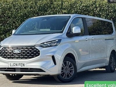 Used Ford Tourneo Titanium 136 HP (100 kW) 2025 MPV
